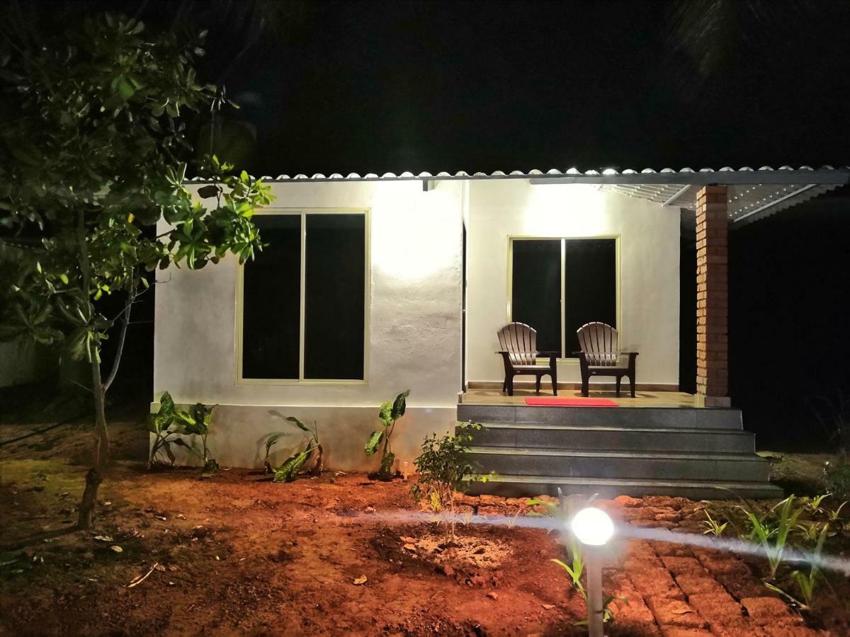 Vishraanti Beach Stay Kumta Екстериор снимка