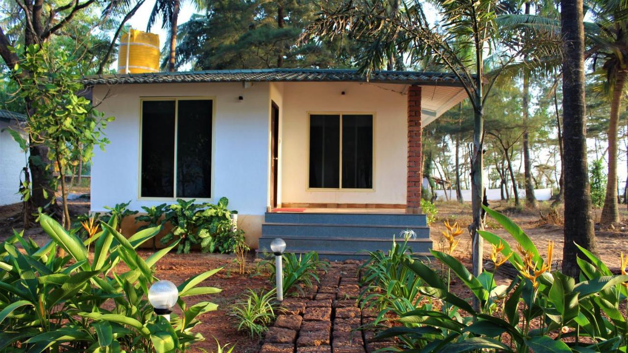 Vishraanti Beach Stay Kumta Екстериор снимка